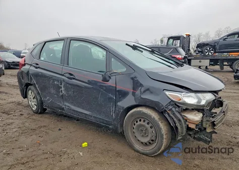 2015 Honda Fit Lx z USA, uszkodzony, nr VIN 3HGGK5G55FM747138